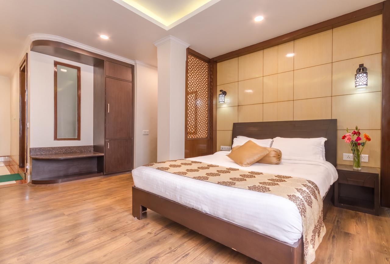 Hotel Sher-E-Punjab & Spa Гангток Экстерьер фото