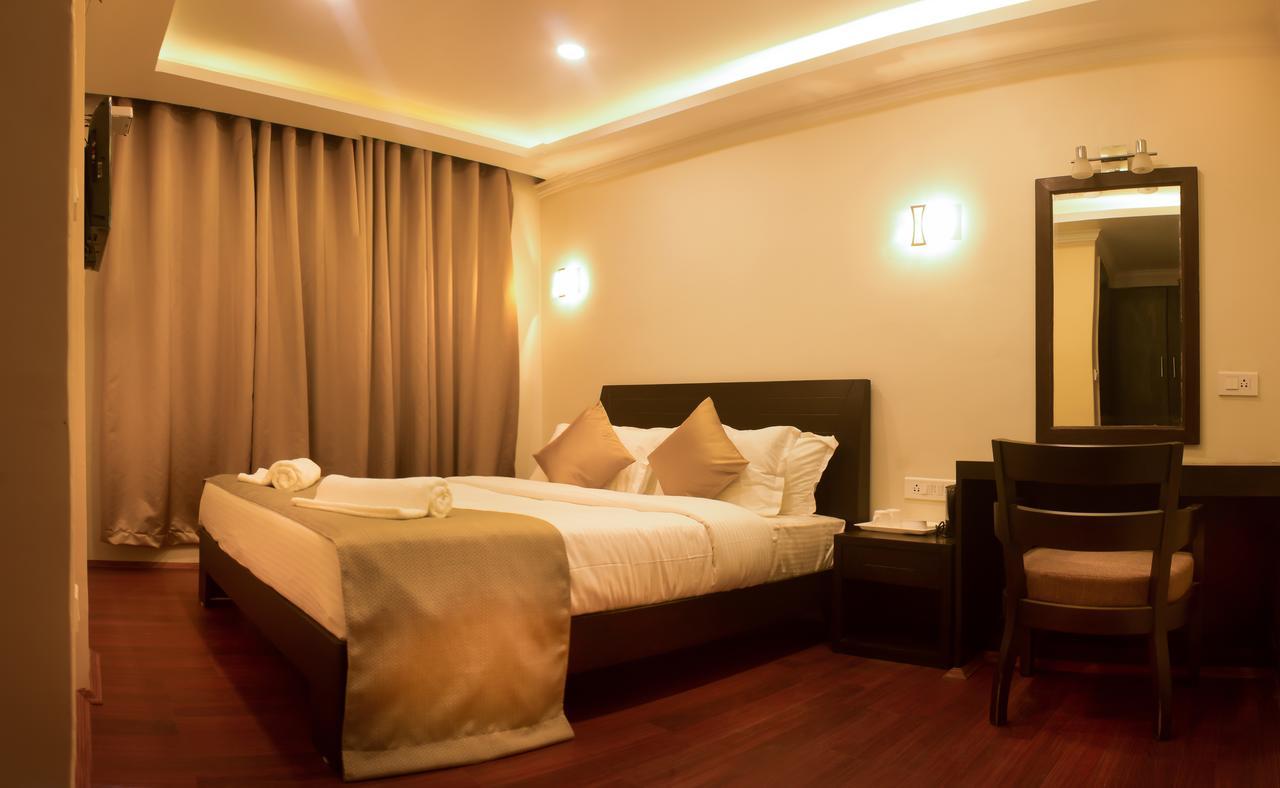 Hotel Sher-E-Punjab & Spa Гангток Экстерьер фото